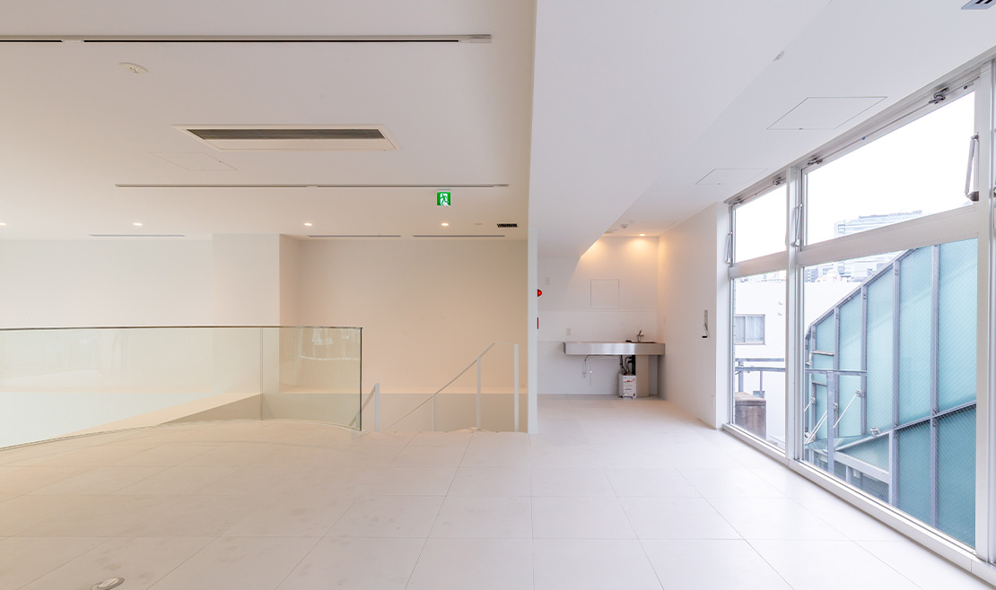FACET72 2Fの写真